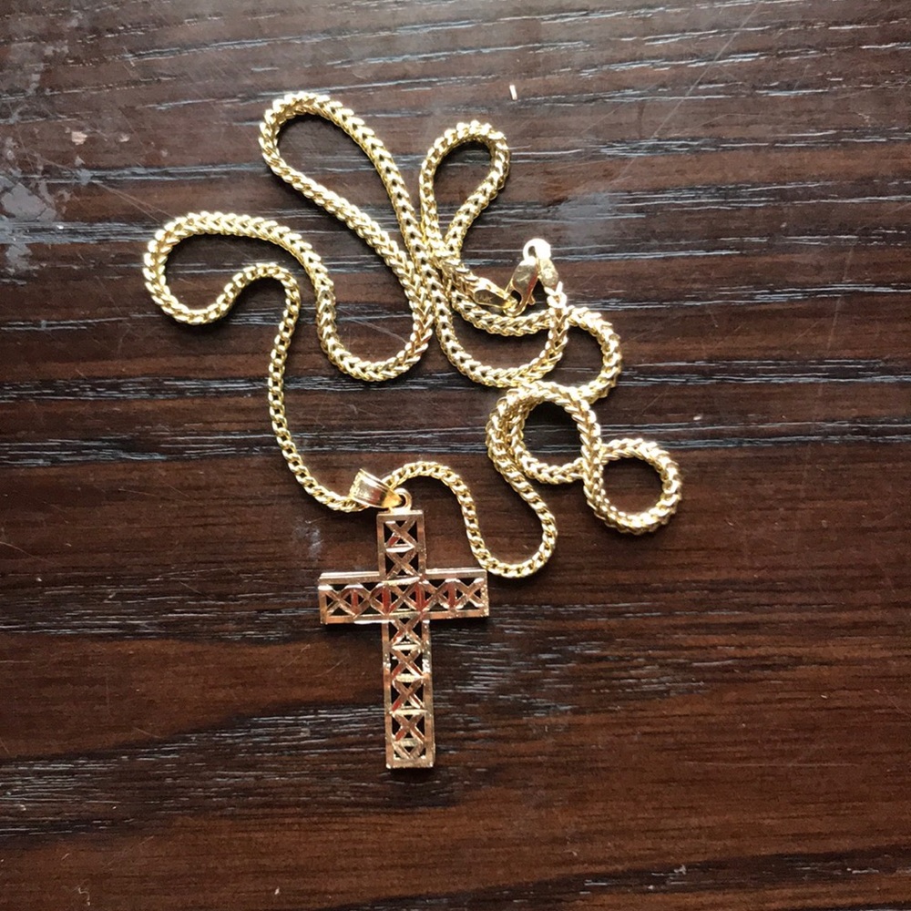 10k AUTHENTIC gold chain & Pendant